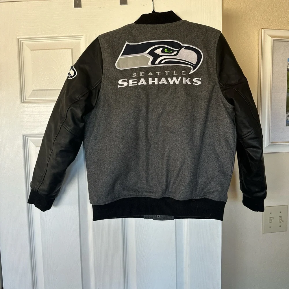 NFL Kids Seahawks Bomber Jacket - Picture 2 of 8